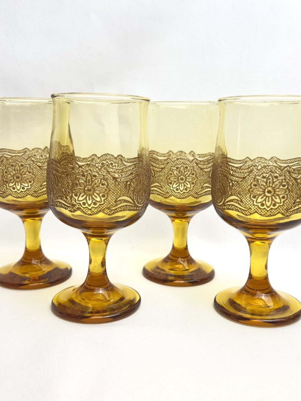 Libbey Americana Vintage Amber Water / Wine Glassware Set of 4 Embossed Scroll